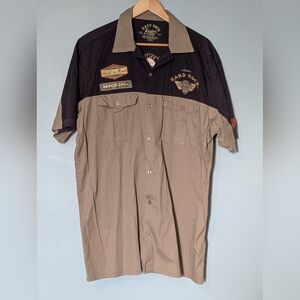 Hard Rock Cafe Guitar Company Barcelona Men's XXL Button Up Short Sleeve Shirt‎